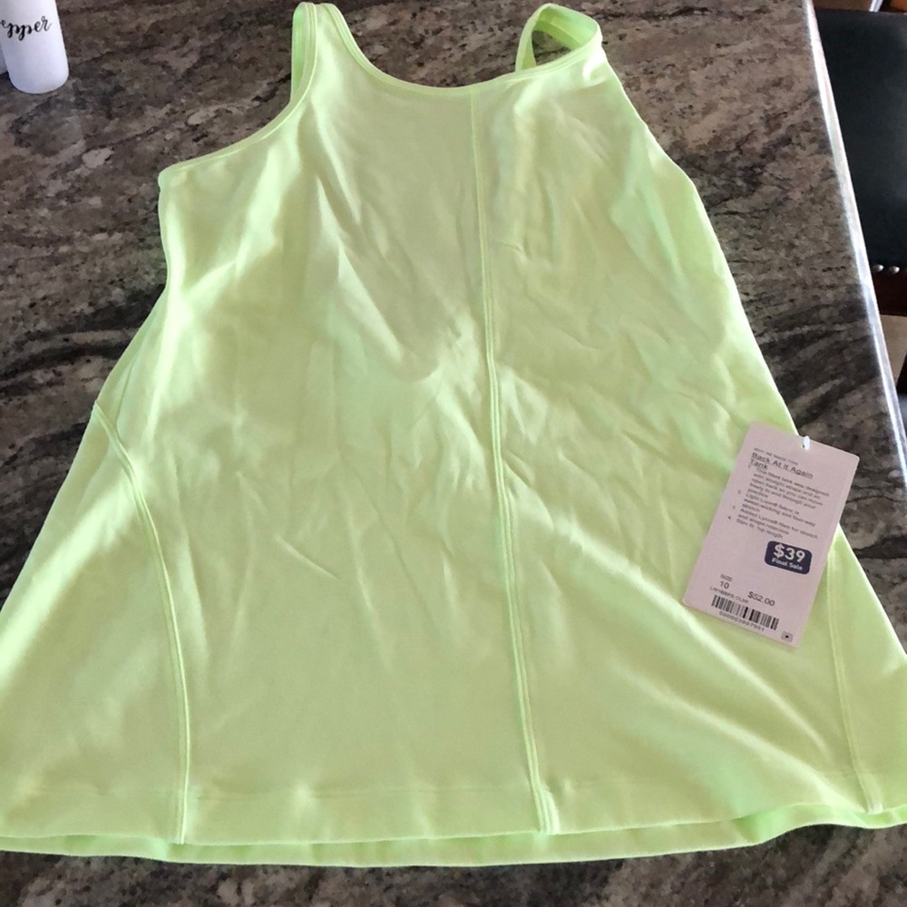 NWT Lululemon back at it again tank sz 10.